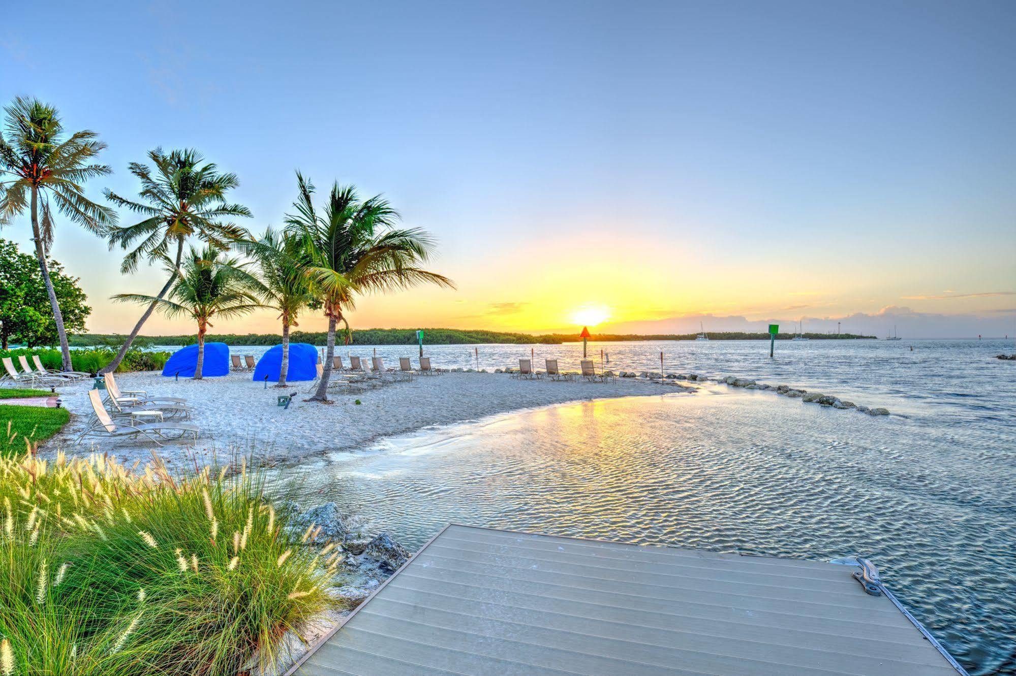 Key West Harbour Oceanfront Suites Exterior photo