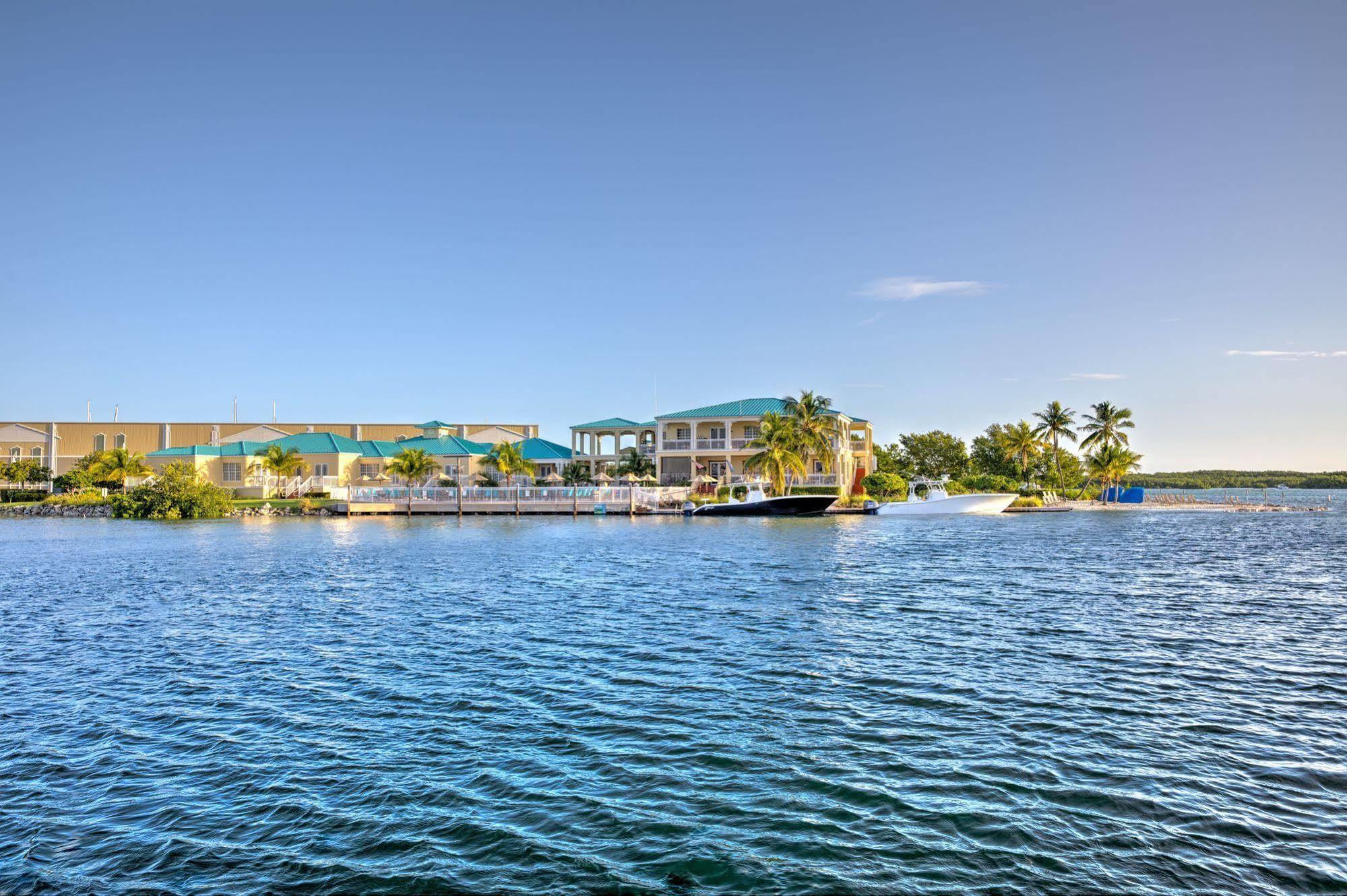 Key West Harbour Oceanfront Suites Exterior photo